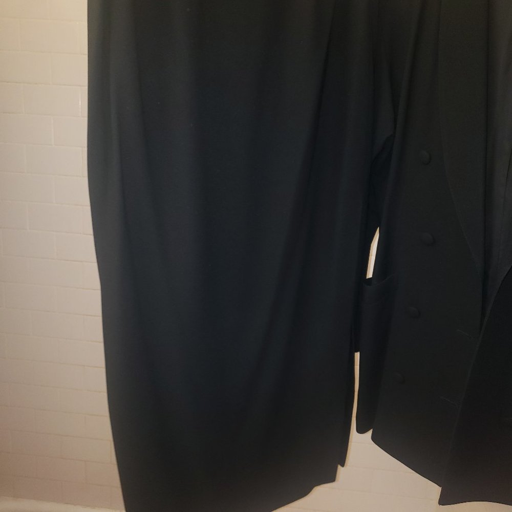 Kenar business suit, Black, Size 12, wool crepe